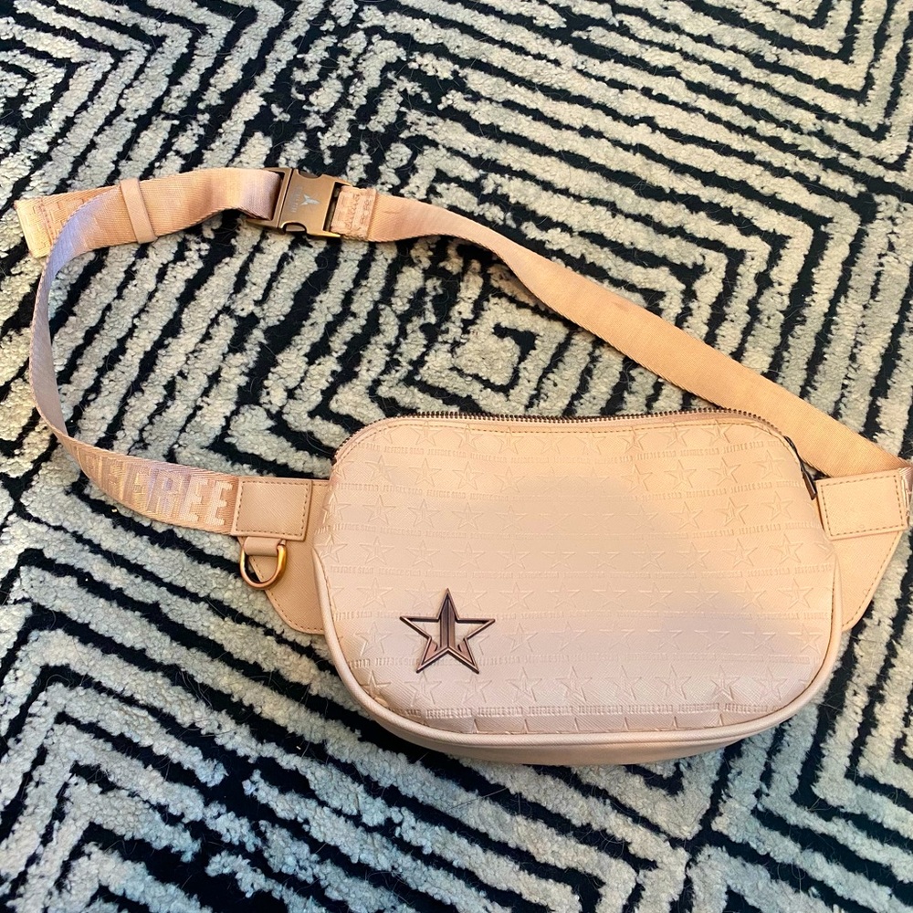 Jeffree Star Crossbody Belt Bag Nude
